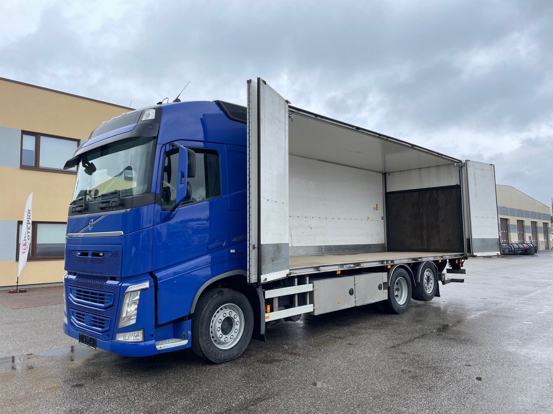 Volvo FH460 6x2 EURO6 + SIDE OPENING